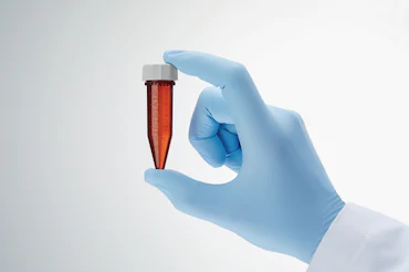 艾本德Eppendorf Tubes? 5.0 mL 帶螺旋蓋, 5.0 mL, 無(wú)菌、無(wú)熱原, 無(wú)RNase和DNase, 無(wú)DNA, 琥珀色（光保護(hù)）, 200 個(gè) (2 包 × 100 個(gè))貨號(hào)